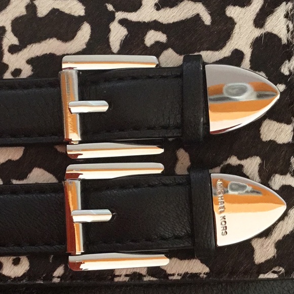 NWT MICHAEL Michael Kors leopard print clutch - Picture 2 of 3